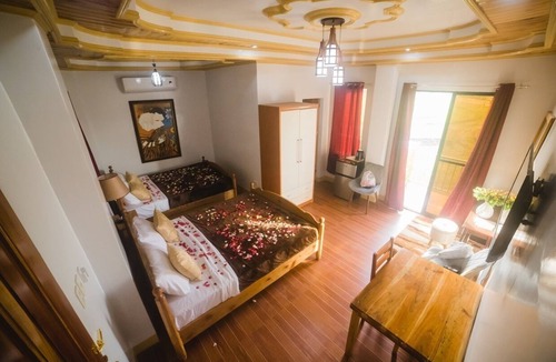 Dipolog House | Elegant GuestHouse for Rent in Dipolog City - up to 20 Adults w/Free Breakfast