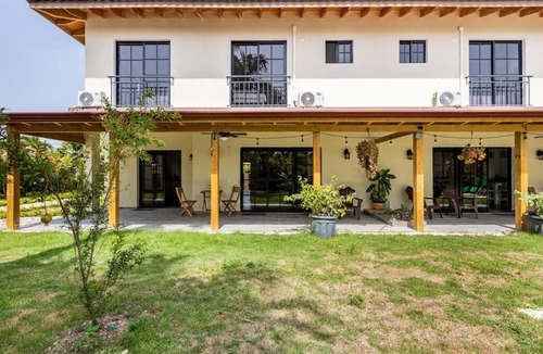 Cabrera Villa | Elim Villa B - 4 Bedrooms Villa