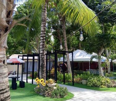 Pili Hotel | Elizabeth Hotel - Naga
