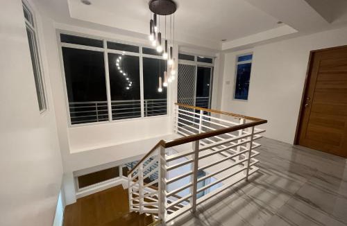 Ginatilan Villa | Elmo & Alice Villa Resort