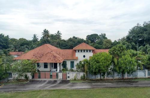 Sungai Baru Tengah House | Elshape Holiday HOME