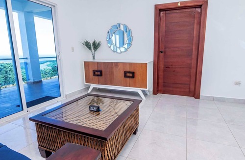 Gaspar Hernandez Villa | enchanting ocean view oasis