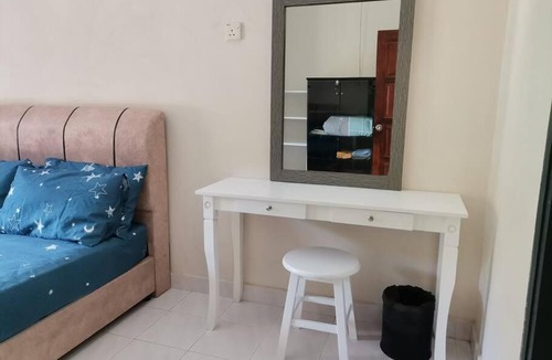 Bukit Gong Apartment | Eng Ban Hin guesthouse