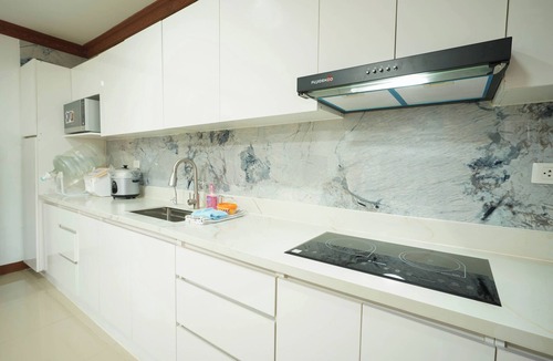 Guadalupe House | Enjoyable 3-bedroom bungalow with AC in vibrant Cebu City