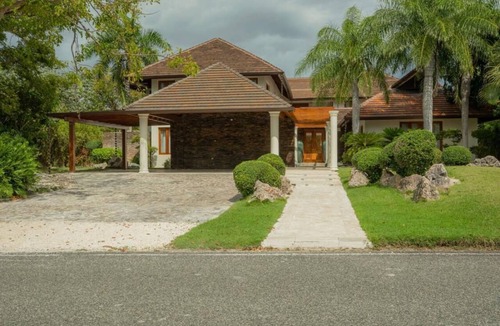Punta Cana Villa | Escape to Lagunas 2, a serene villa in Cap Cana, perfect for families or groups