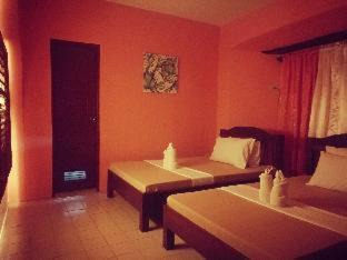 Calle Crisologo Hostel | Escolta's Homey Lodge