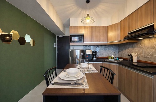 Lahug Apartment | Evergreen Haven Studio | Prime IT Park Spot