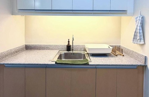 Iloilo Condo | Exclusive 1-Bedroom Stay at The Palladium