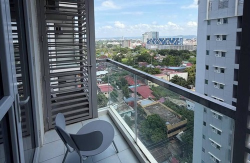 Iloilo Condo | Exclusive 1-Bedroom Stay at The Palladium