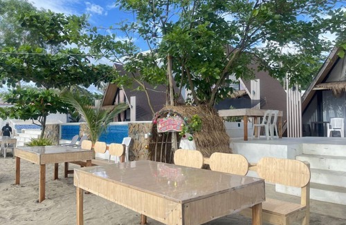 Sipalay Apartment | Executive Room 3