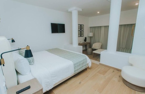 Bavaro Hotel | Experience Beachside Bliss in Family Suite! Pool Access, All Inclusive!