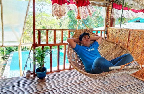 Maragondon House | Family Vacation Home with Private Pool: The 4Rest Resort Green Scenery
