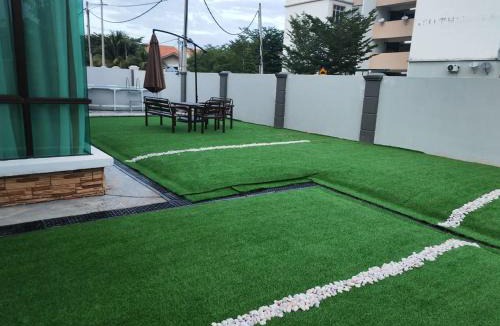 Bukit Baru House | Farila Homestay