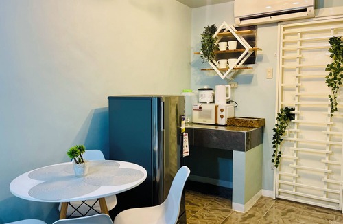 Clark House | Fast WiFi Netflix Games Pet-Friendly 2BR Home in Angeles City Near Clark