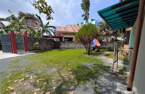 Naic House | FAST WIFI | PRIVATE | GATED | 1 Master Bedroom