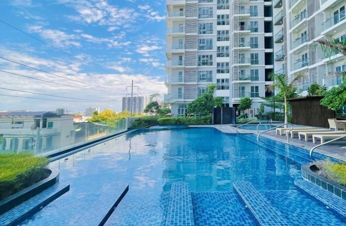 Mandurriao Apartment | Find Your Relaxing City Escape at The Palladium
