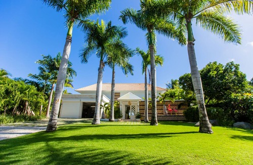 Punta Cana Villa | Flamingo villa pool, golf course, chef, housekeeper & transfers included