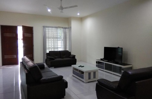 Taman Bersatu House | Fong's Ipoh Homestay
