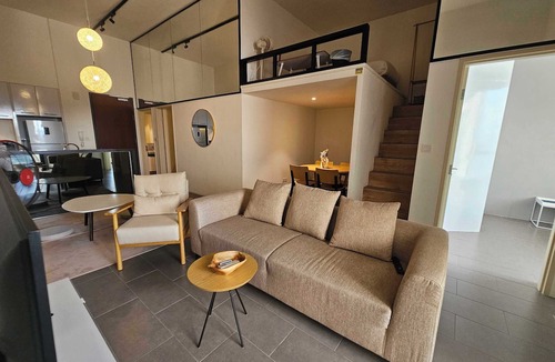 Brickfields Apartment | Four Season Suite EST Bangsar, Dazzling Patio with Wide City view, Family 6 pax