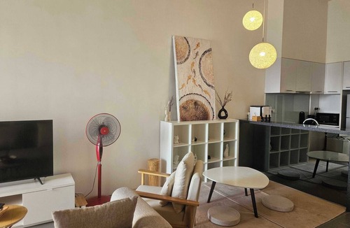 Brickfields Apartment | Four Season Suite EST Bangsar, Dazzling Patio with Wide City view, Family 6 pax