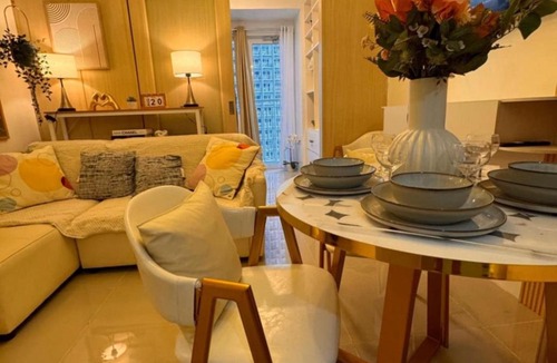 Bel-Air Apartment | Fourth's Jazz Cozy Pad
