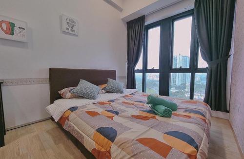 Bandar Tun Razak Apartment | FREE Parking Revo Aurora I 2Bedroom l 5pax I Pavilion2