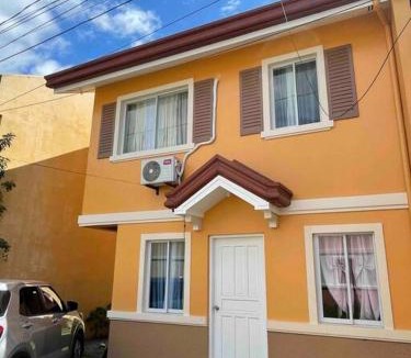 Butuan House | Full Aircon Camella House w/wifi Netflix hotwater