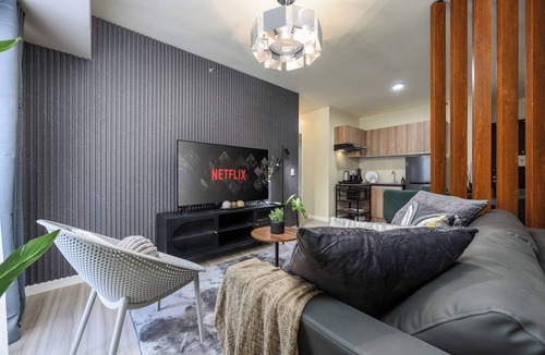 Cebu Condo | Fully Furnished 2-Bedroom Condo in Cebu IT Park Near Sugbo Mercado & Ayala Mall