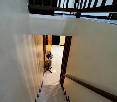 Compostela Apartment | Fully-Furnished Compostela House with Carpark, WiFi, Netflix