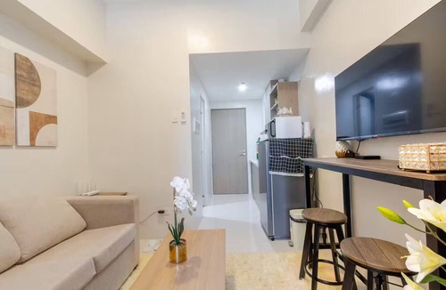 Basak Condo | Fully Furnished Condo in Mactan, Lapu-Lapu City, Cebu w/Pool & Gym Access