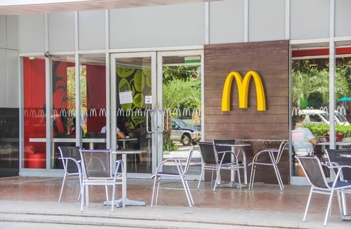 Cordova Condo | FULLY FURNISHED CONDO NEAR SHANGRILLA MACTAN & AIRPORT