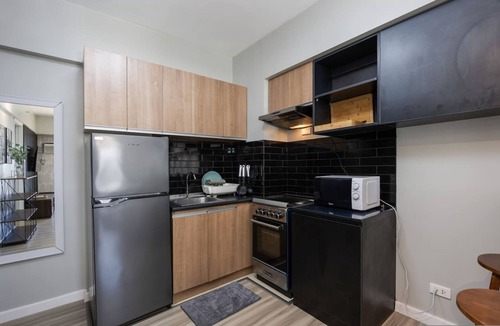 Cebu Apartment | Furnished 1BR | Amenity View, WiFi, Netflix and Pool