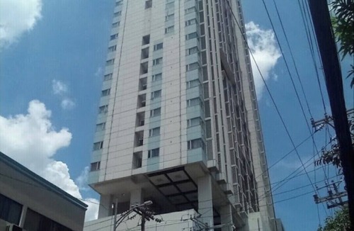 Ermita Night District Condo | Furnished Condo for rent in Malate , Manila (Short & Long Term)near US Embassy
