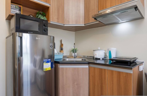 Lahug Apartment | Furnished Studio | City View, WiFi, Netflix and Pool