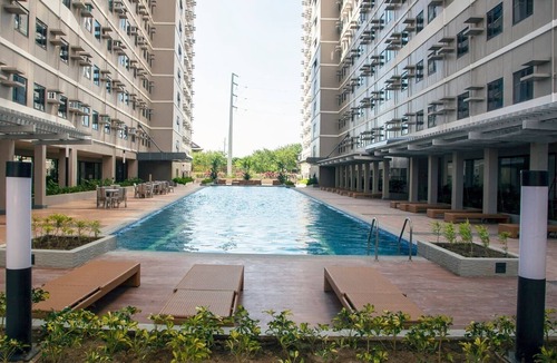 Dasmarinas Condo | Furnished Studio @Green2 Dasma Pool+Wi-Fi+Netflix