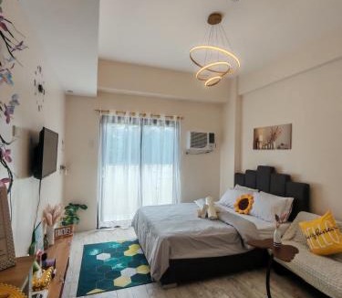 Minglanilla Apartment | Fyangz Mini Karaoke Condo Staycation