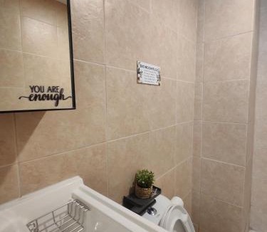 Minglanilla Apartment | Fyangz Mini Karaoke Condo Staycation