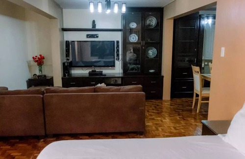 Olongapo House | Gallery & Garden Villas 1LDK Unit C @SBMA