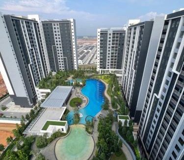 Kuala Langat District Apartment | Gamuda Cove Homestay
