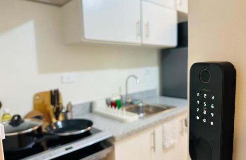 Binan City Apartment | Getaway Haven at Southwoods, Biñan with Fast Internet