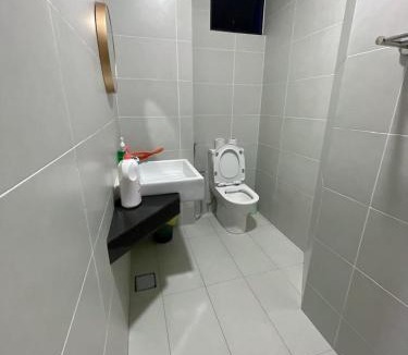 Kuching Apartment | Gizo 11 Level 9 - Sleeps 6
