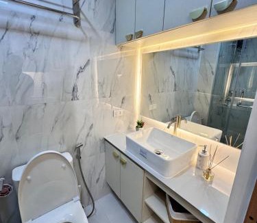South Triangle Apartment | GMA Network, SMDC GLAM 1 bedroom Hotel like unit