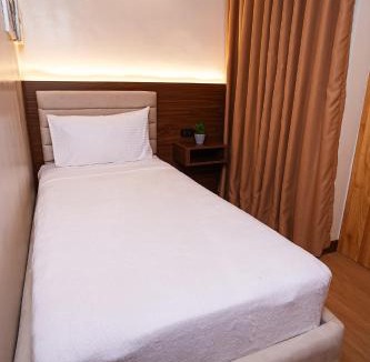 Cauayan Hotel | Gonzales Hotel