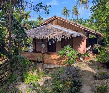 Burgos Apartment | Goofy Surf House - Burgos, Siargao Island