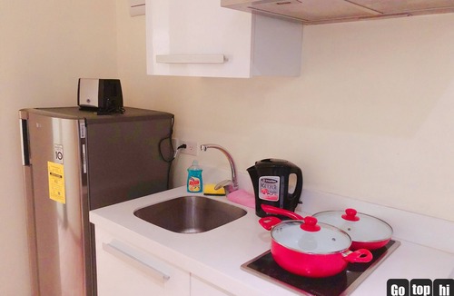 Valenzuela Apartment | Gotophi Luxurious Hotel Knightsbridge Makati 2000