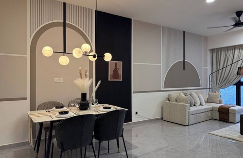 Imbi Apartment | Grand 2BR @ Agile Bukit Bintang | Wi-Fi + Parking