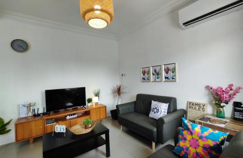 Sibu House | Grand Height Homestay 3A 10pax 4Rooms