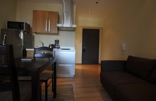 Downtown Apartment | Great View - Studio @ Knightsbridge 1606