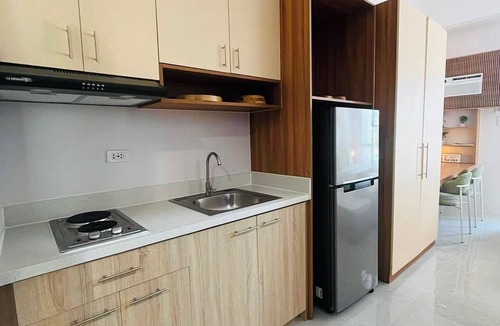 Mandaue Condo | Ground Floor Studio with Patio and Pool View at Casa Mira Towers, Mandaue