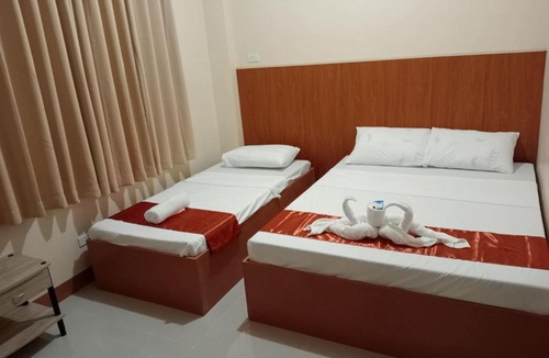 Lazi Hotel | GuapasInn